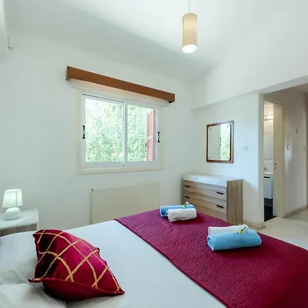 Вилла Savoya Sunrise By Ezoria Корал-Бэй