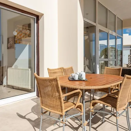 Savoya Sunrise By Ezoria Вилла