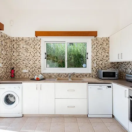 Savoya Sunrise By Ezoria Вилла Корал-Бэй