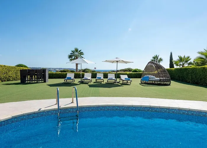 Villa Savoya Sunrise By Ezoria