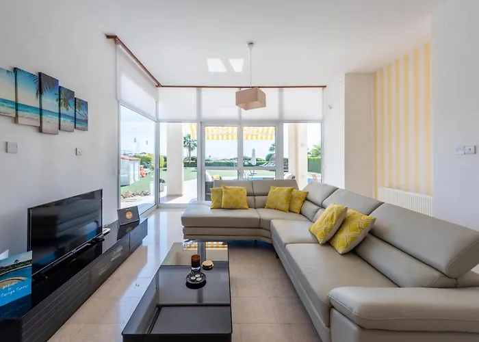 Savoya Sunrise By Ezoria Villa