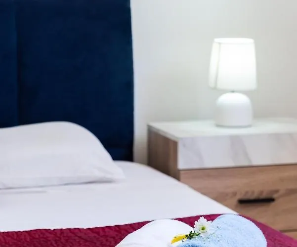 Savoya Sunrise By Ezoria Villa