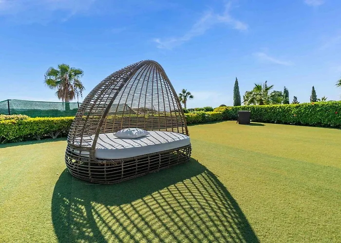 Savoya Sunrise By Ezoria Villa